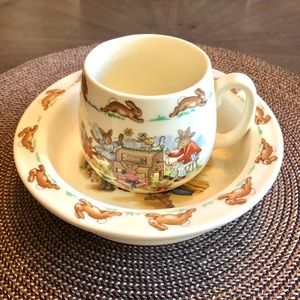 Royal Doulton ‘Bunnykins’ Child's China Set